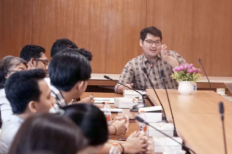 Ravindra Airlangga, anggota DPR RI Komisi IV 