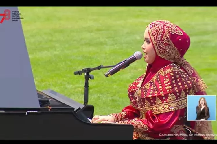 Lagu Rungkad 'pecahkan' suasana usai upacara HUT RI ke-78 di Istana Negara (tangkapan layar youtube istana presiden )