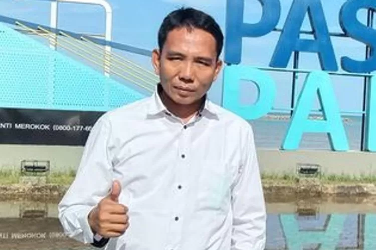Darwin Effendi, Penulis (dok)