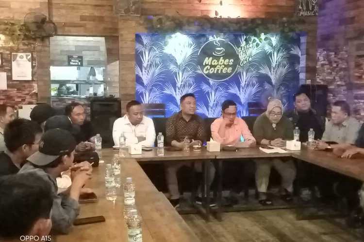 Ribuan aktivis tergabug dalam Aliansi Peduli Keadilan Sumsel akan demo Kejati SumselSenin (28/8/2023). Menuntut penagguhan Sekum dan Bendahara KONI Sumsel. (dok)