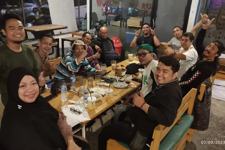 Rapat Perayaan HUT ke-24 DKP tahun ini yang digagas sederhana namun meriah, Sabtu (2/9/2023) di Guns Cafe. Perayaaan  akan dilaksanakan di Gedung Kesenian Palembang. (dok)