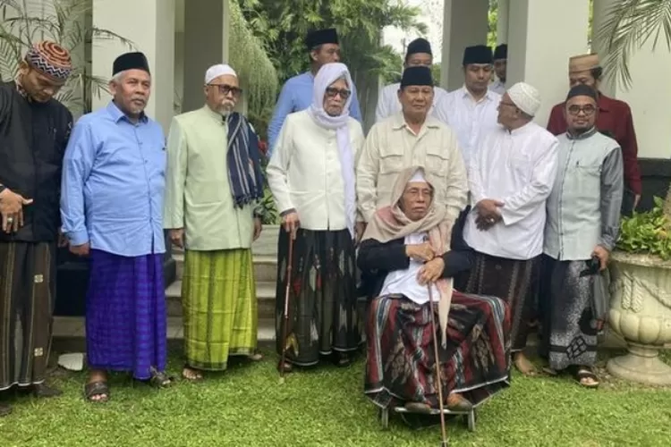 Prabowo Silaturahmi dengan Ulama NU Jatim di Surabaya