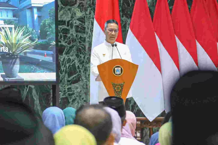 Pj Gubernur saat Memberikan Arahan ke Jajarannya