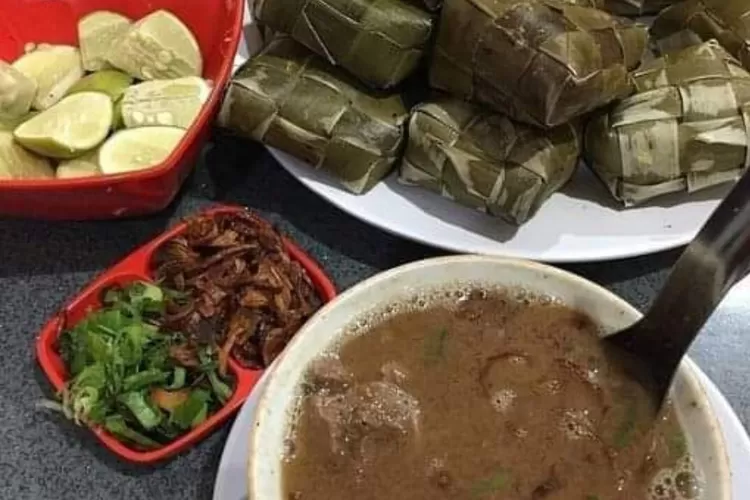 CITA RASA Bumbu Khasnya ! Resep Coto Makassar yang Terkenal Akan Rasa Gurih dan  Lezat Yang Menggoda  (Tangkap layar akun Facebook@Aneka Resep Makanan&amp;Minuman )