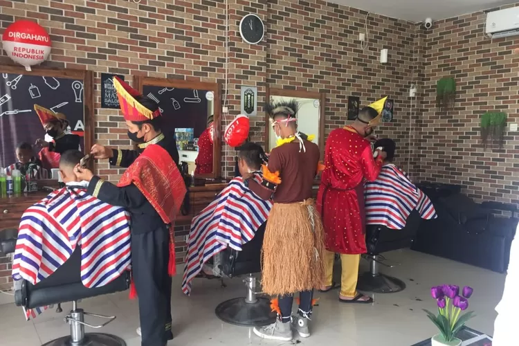 KOLEGA MERDEKA : Kolega Barbershop mengadakan rangkaian acara thematik barber. ANDIKA EKA/RADAR DEPOK