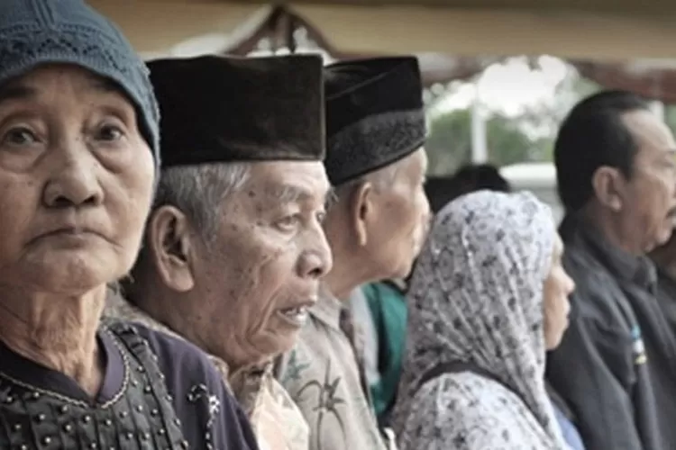 ILUSTRASI : Tips agar tetap sehat di usia lanjut atau saat Lansia. Dok Jawa Pos