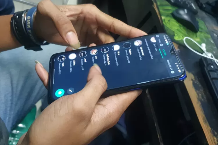 Ilustrasi Smartphone. berikut mitos mengenai baterai smartphone. Dok Radar Depok