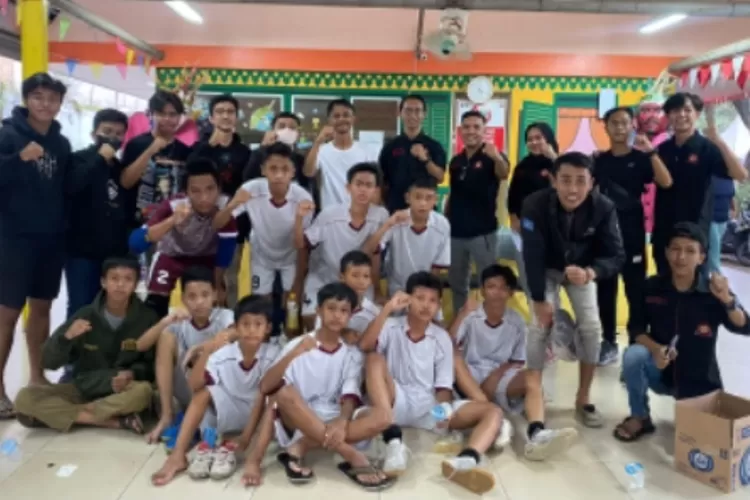 TERBENTUK : Katar Kelurahan Pangkalanjati, Cinere Kota Depok sukses membentuk Akademi Futsal Usia 13-16 tahun. ISTIMEWA