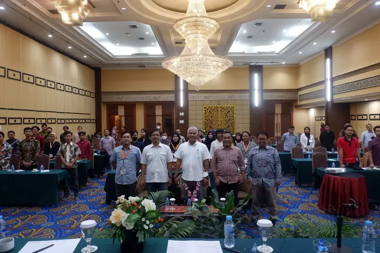 DISKUSI : Suasana usai diskusi yang diselenggarakan Bawaslu RI dengan Seknas LS Vinus bertajuk 'Model Pengawasan Ideal Kelembagaan Bawaslu’ di Golden Boutique Hotel, Jakarta Pusat, Kamis (20/10). Istimewa