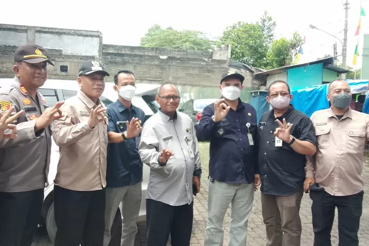 DUKUNGAN : Stakeholder kecamatan Tapos yang memberi dukungan dalam Lima Lomba 10 Program Pokok Pemberdayaan Kesejahteraan Keluarga (PKK) Tingkat Jawa Barat (Jabar). ANDIKA EKA/RADAR DEPOK