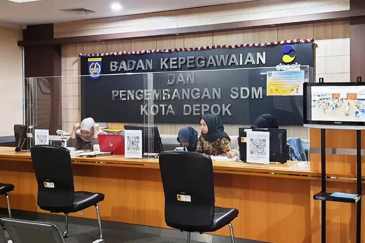 KEGIATAN : Pendaftaran PPPK kategori Teknis di Depok ditutup tanpa ada satu pun yang mendaftar, Senin (21/11). ASHLEY/ RADAR DEPOK.