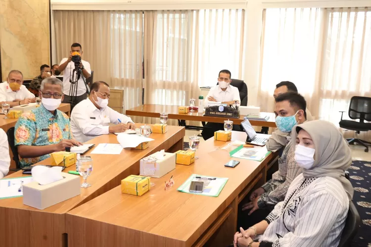 Wakil Gubernur (Wagub) Sumatera Utara (Sumut) Musa Rajekshah menerima kunjungan PT PNM di Rumah Dinas Wagub, Jalan Teuku Daud, Medan, Rabu (3/3).