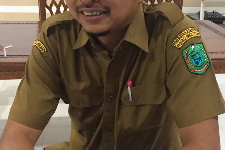 Kepala Bidang pengadaan, pemberhentian dan informasi kepegawaian pada BKSDM Paluta Muhammad Yan Rivai.