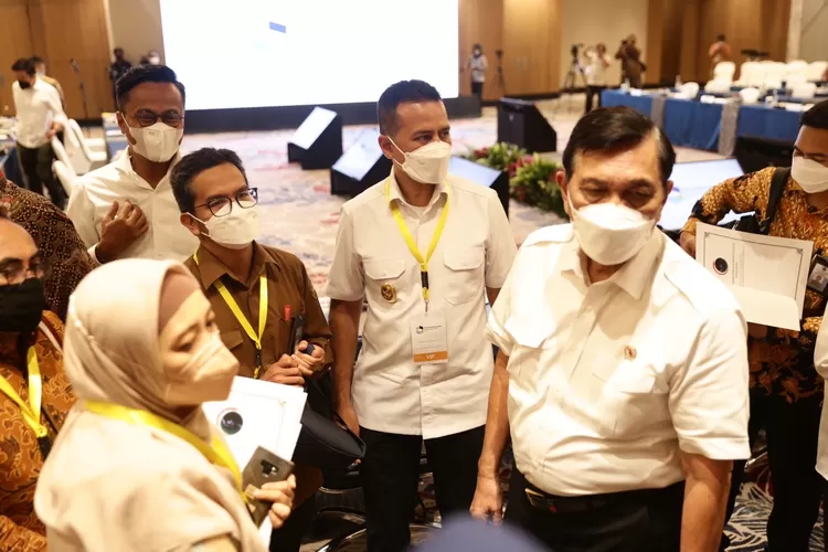 Wakil Gubernur Sumatera Utara Musa Rajekshah ikuti Rakor Pemulihan Ekonomi Nasional Melalui Transformasi dan Pengembangan Pariwisata bersama Menko Marves di Mandarin Hotel Jakarta 1 Desember 2021