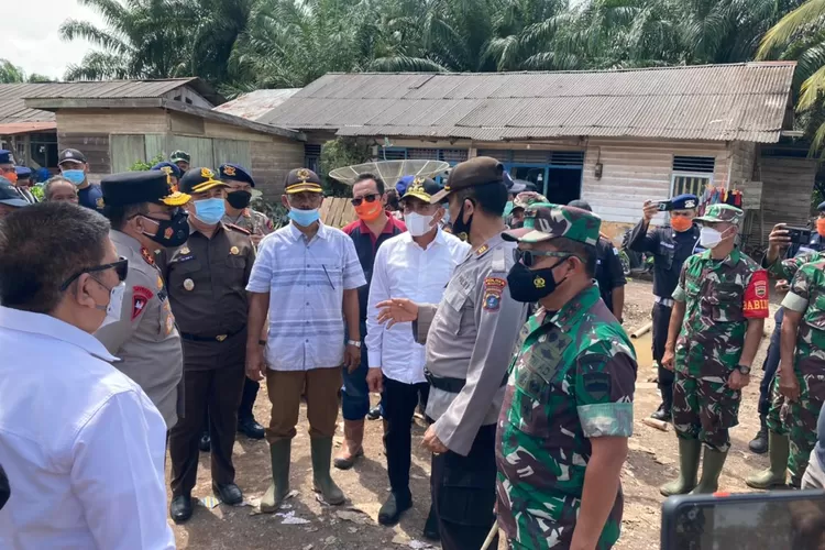 Gubernur Sumatera Utara Edy Rahmayadi tinjau langsung kondisi bencana alam di Madina.