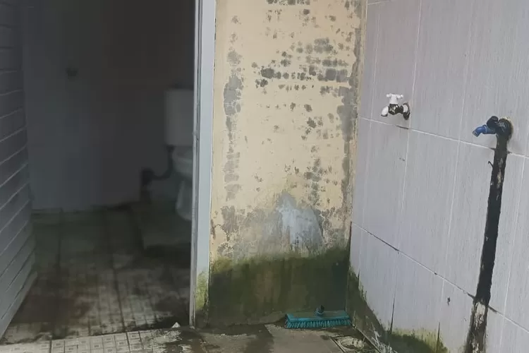  Rumah Sakit Umum Daerah  (RSUD)  Cut Meutia Kabupaten Aceh Utara.