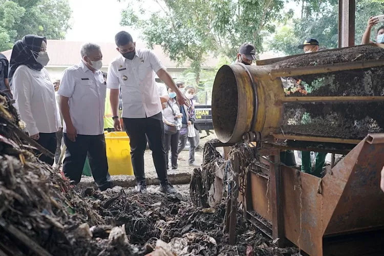 Wali Kota Medan Bobby Nasution Komitmen Tangani Sampah, Produksi Sampah Jadi Bahan Bakar Akan Dimanfaatkan untuk Co-Firing Pembangkit Listrik Tenaga Uap.