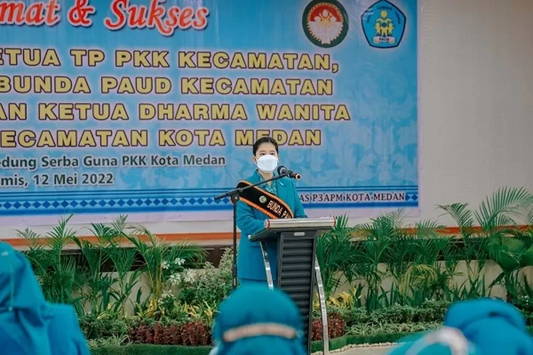 Kahiyang Ayu Ingatkan Bunda PAUD Kecamatan Harus Jadi Contoh dan Trigger Arahkan Anak Manfaatkan Gadget Secara Bijak 