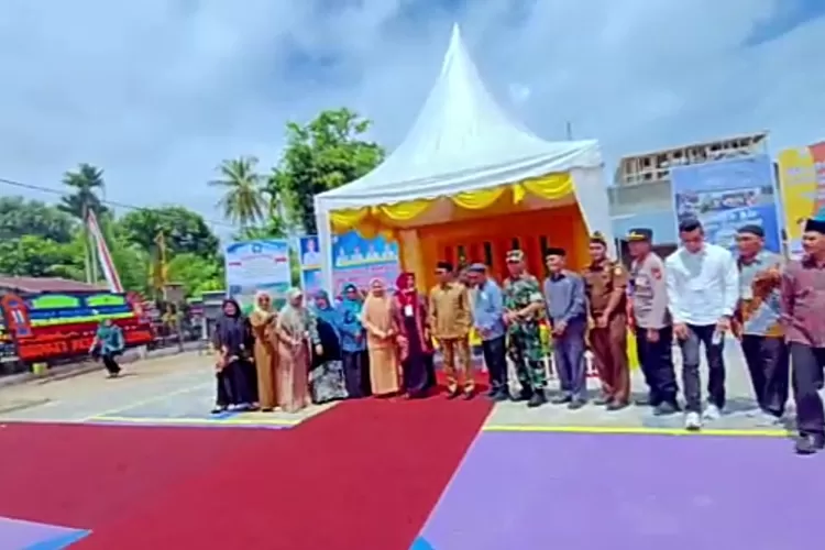 Suasana Gampong Pasie Meurapat saat penyambut Tim Penilai dari Provinsi dan kabupaten.(realitasonline.id/zulmas)