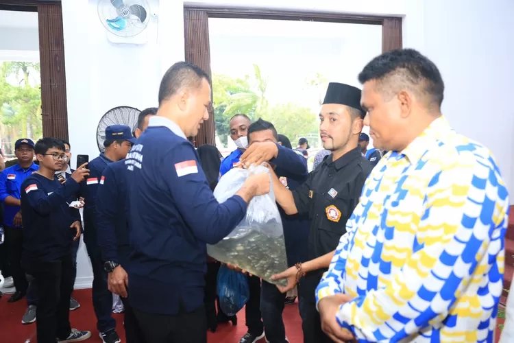 Wakil Gubernur (Wagub) Sumatera Utara (Sumut) Musa Rajekshah menghadiri Bulan Bakti Karang Taruna (BKKT) Sumut sekaligus HUT ke-61 Karang Taruna di Gedung Balairung, Komplek Kantor Bupati Deliserdang, Minggu (30/10). (DISKOMINFO SUMUT)