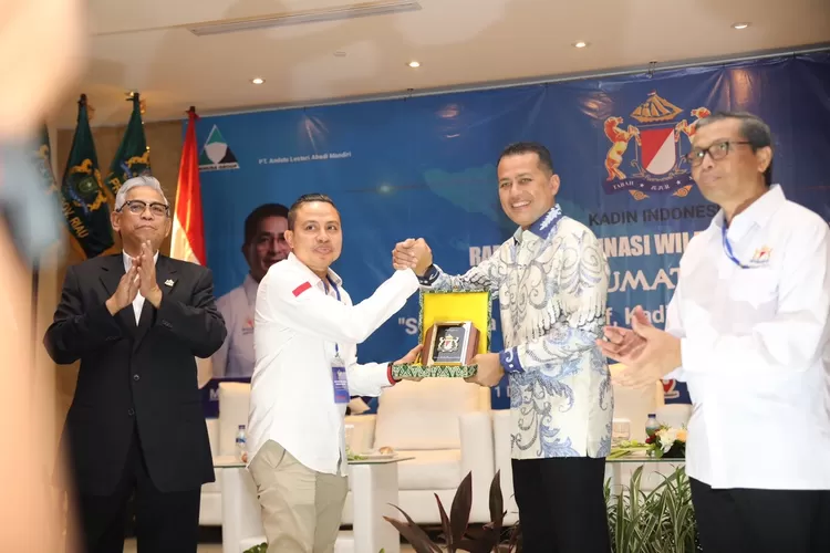 Wakil Gubernur Sumut Musa Rajekshah menghadiri Rapat Koordinasi Wilayah (Rakorwil) Kamar Dagang dan Industri (KADIN) Sumatera, di Hotel Borobudur, Jakarta, Kamis (1/12). (DISKOMINFO SUMUT)   