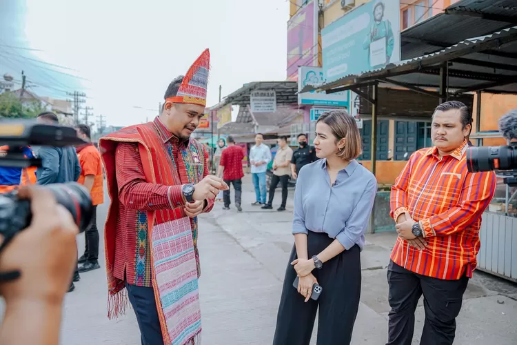 Warga Medan: Terima Kasih Pak Bobby, Kami Sudah Terbebas Banjir dan Jalan Rusak