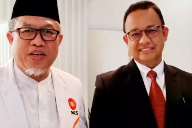Ketua DPW PKS Sumut Dr H Usman Jakfar Lc MA bersama bacapres Anies Baswedan usai Presiden PKS mendeklrasikannya