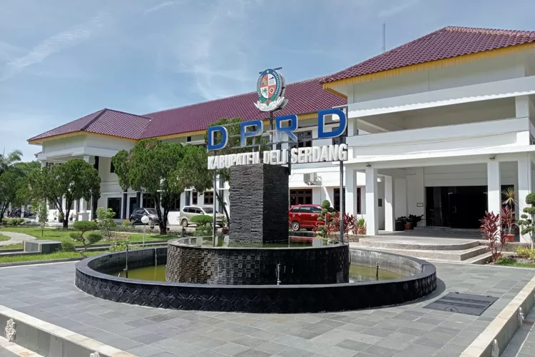 Gedung DPRD Deli Serdang yang setiap tahun dipoles