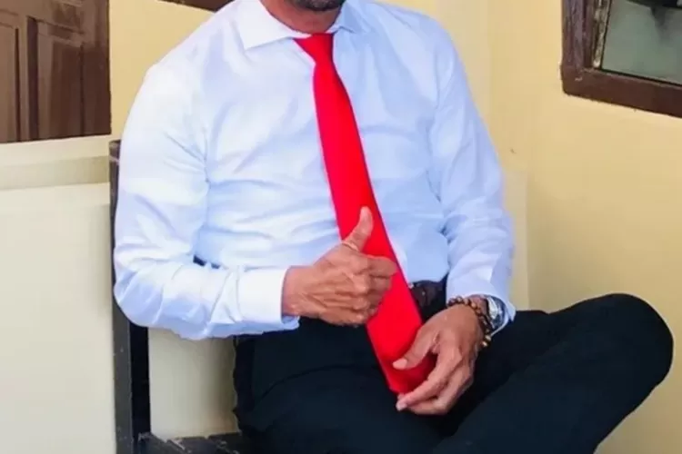 Kompol Zulkarnain orang tua MZE