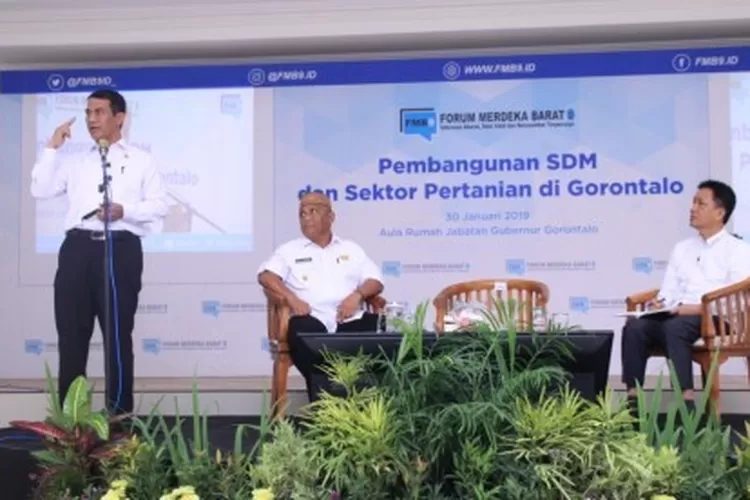 Menteri Pertanian Amran Sulaiman saat menghadiri acara Forum Merdeka Barat 9 (FMB 9) yang mengusung tema ‘Pembangunan SDM dan Sektor Pertanian di Gorontalo”, Rabu (30/1/2019).
