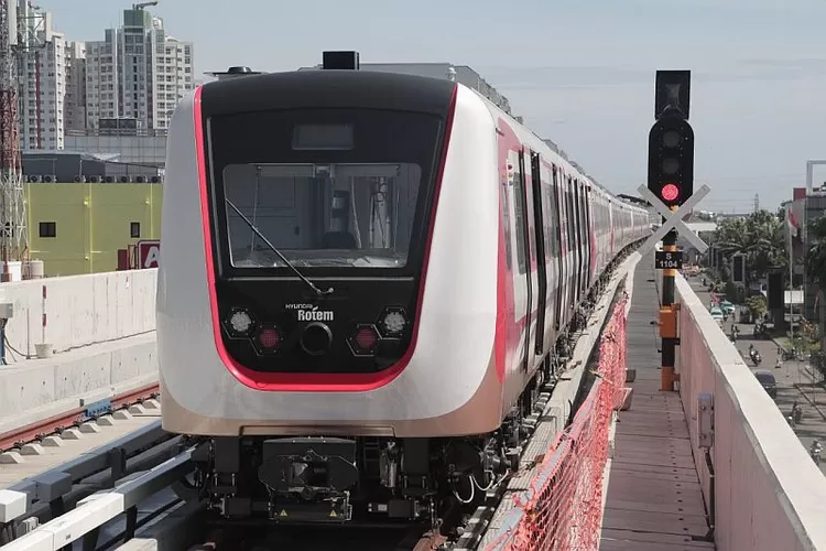 Pemprov DKI Jakarta bangun LRT Fase IIA rute Pegangsaan Dua- JIS Dibangun mulai 2020.