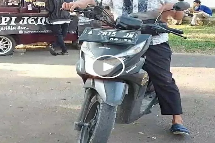 Motor milik salah seorang Wartawan TOPmedia