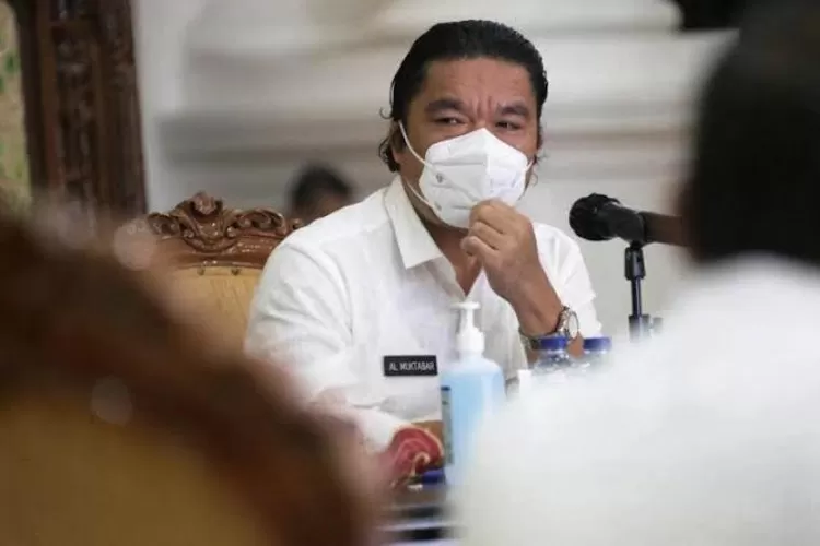 Mantan Sekretaris Daerah (Sekda) Banten, Al Muktabar. (Foto: titiknol.co.id)