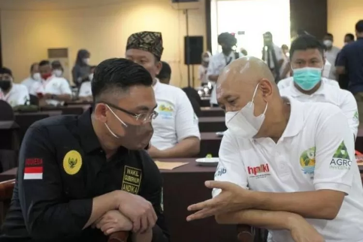 Wakil Gubernur Banten Andika Hazrumy dan Teten Masduki (Foto : Istimewa) 