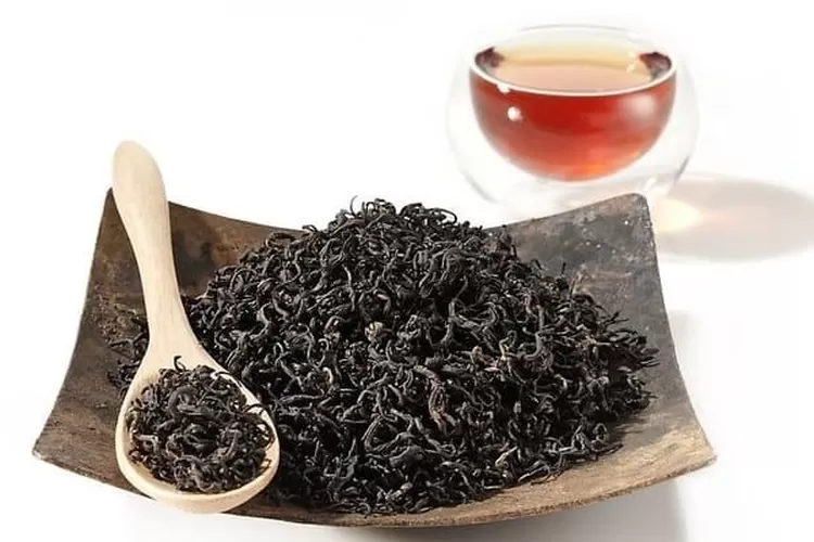 Khasiat teh hitam bagi kesehatan salah satunya bisa bikin panjang umur