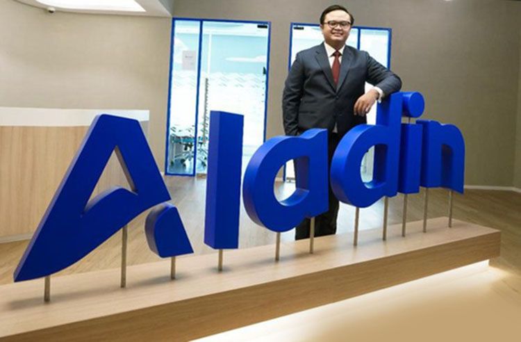  PT Bank Aladin Syariah atau Bank Aladin bersama startup social-commerce Evermos hari ini mengumumkan kerja sama bisnis untuk memberikan fasilitas kepada ratusan ribu reseller dalam melakukan transaksi finansial, serta mengembangkan mitra UMKM dalam melakukan ekspansi usaha.