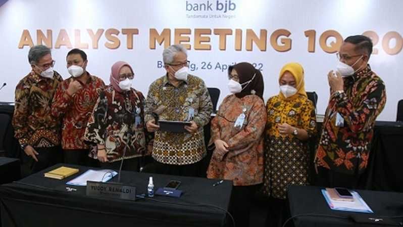 PT Bank Pembangunan Daerah Jawa Barat dan Banten Tbk (bank bjb) berhasil mencatatkan kinerja positif pada triwulan I tahun 2022 berkat kolaborasi serta inovasi digitalisasi.
