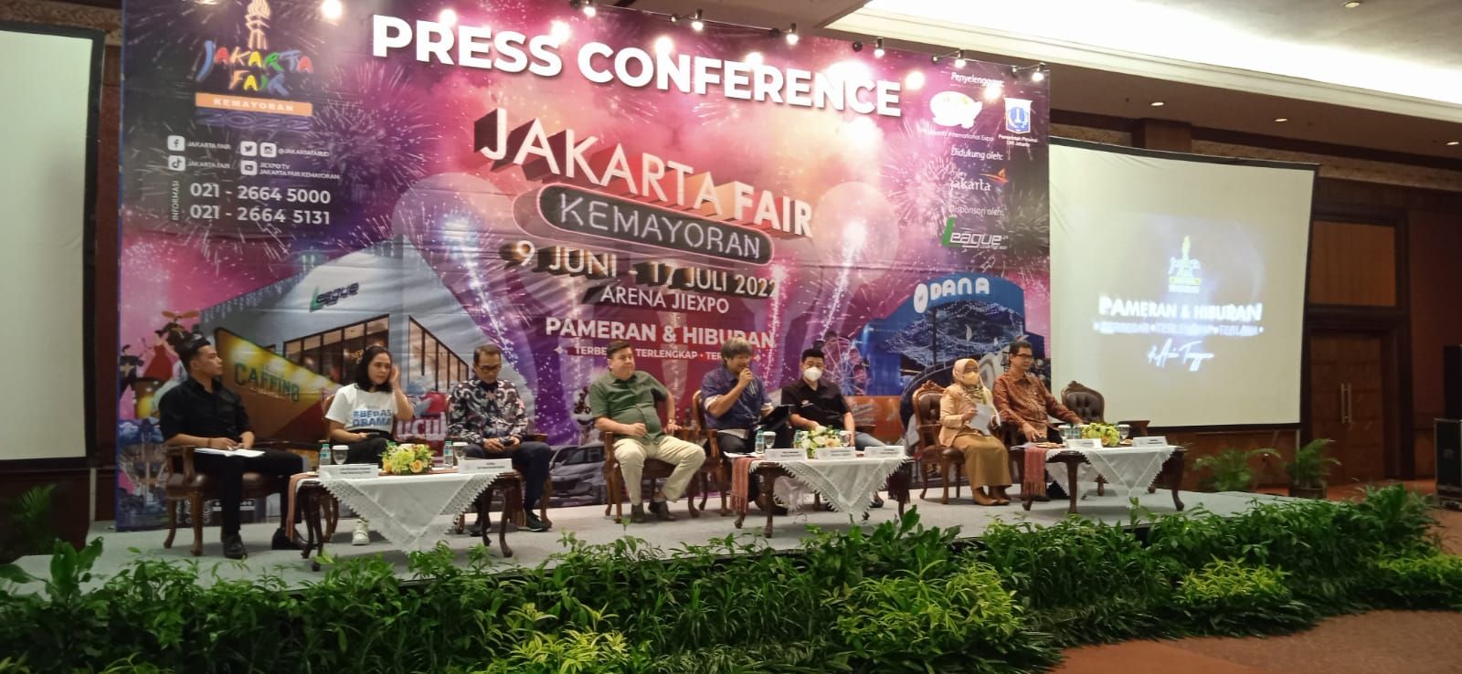  Layanan dompet digital terdepan di Indonesia, DANA, kembali dipercaya untuk menjadi mitra resmi pembayaran nontunai di perhelatan Jakarta Fair Kemayoran (JFK) 2022 yang diselenggarakan mulai 9 Juni - 17 Juli mendatang.