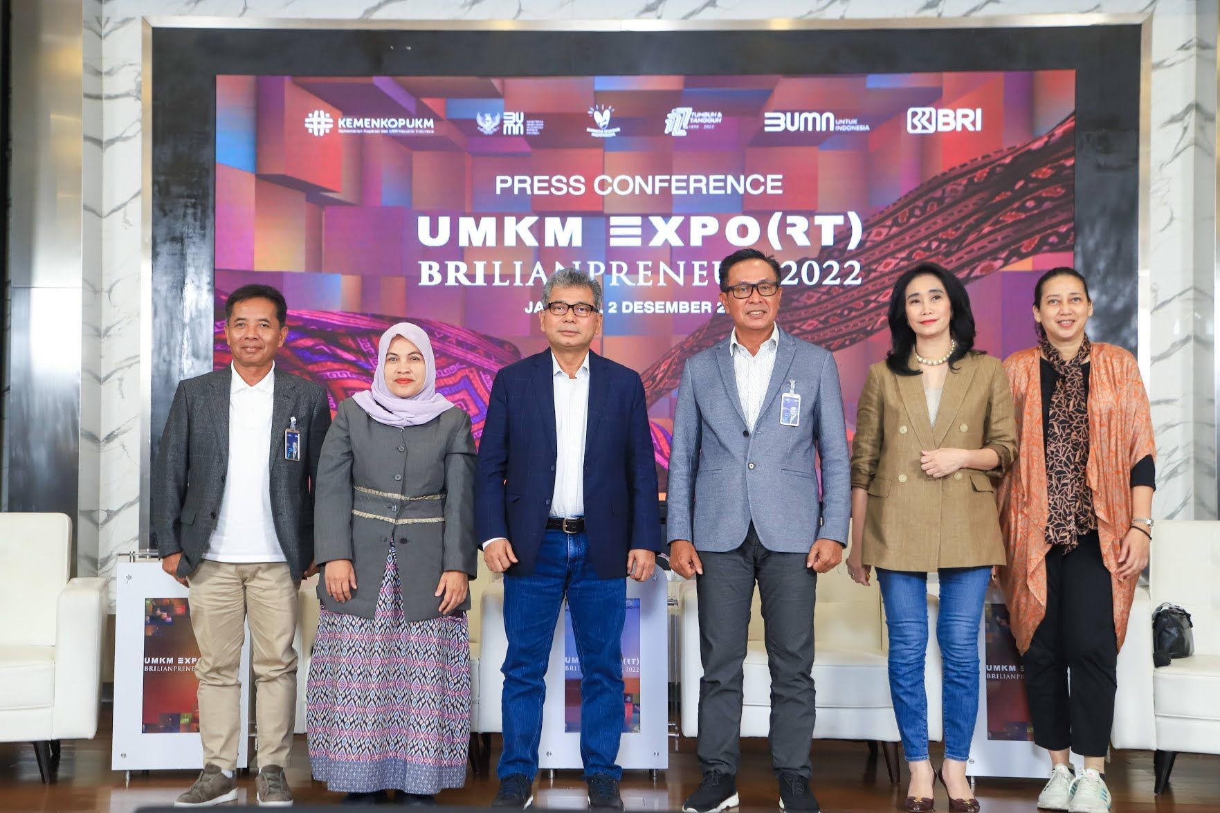 BRI menargetkan transaksi sebesar US$15 juta atau Rp1,125 triliun dalam gelaran BRI UMKM EXPO(RT) BRILianpreneur 2022, perhelatan rutin untuk mempromosikan UMKM Indonesia ke pasar global. 
