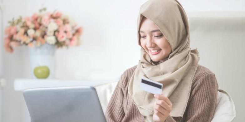 PT Bank Syariah Indonesia Tbk (BSI) berkolaborasi dengan Masyarakat Ekonomi Syariah (MES), BSI Maslahat dan Rabu Hijrah meluncurkan program “BSI Muda Berbagi”. Acara ini bertujuan meningkatkan literasi ZISWAF pegawai perusahaan BUMN.