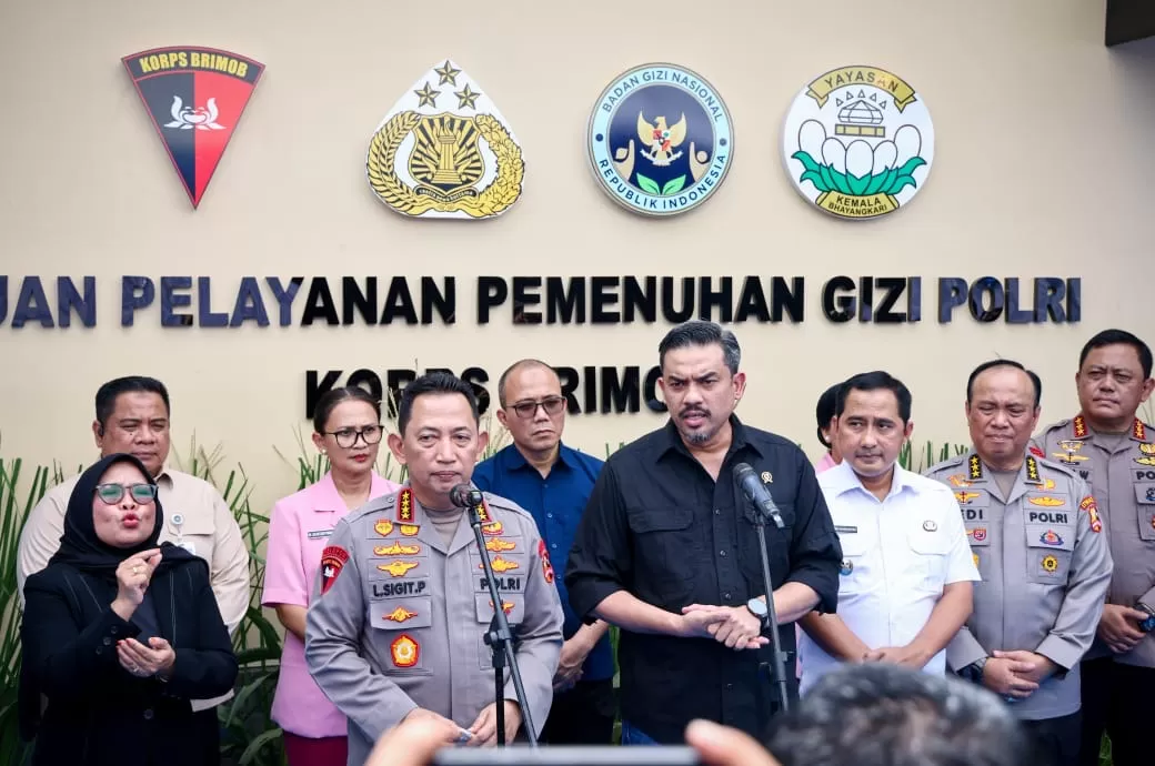 Polri merealisasikan program makan bergizi gratis (MBG) melalui peresmian 28 Satuan Pelayanan Pemenuhan Gizi (SPPG) secara serentak.