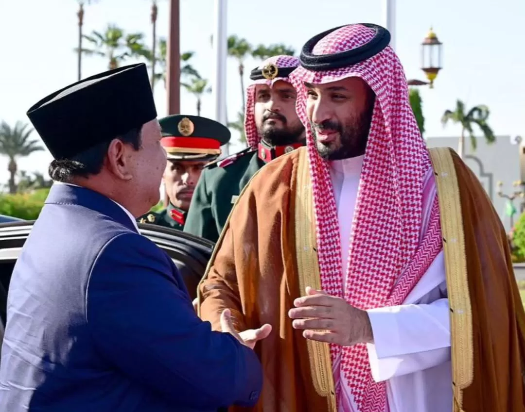 Lewat sambungan telepon, MBS beri dukungan moril ke Prabowo dan bahas kelanjutan proyek perkampungan haji Indonesia.