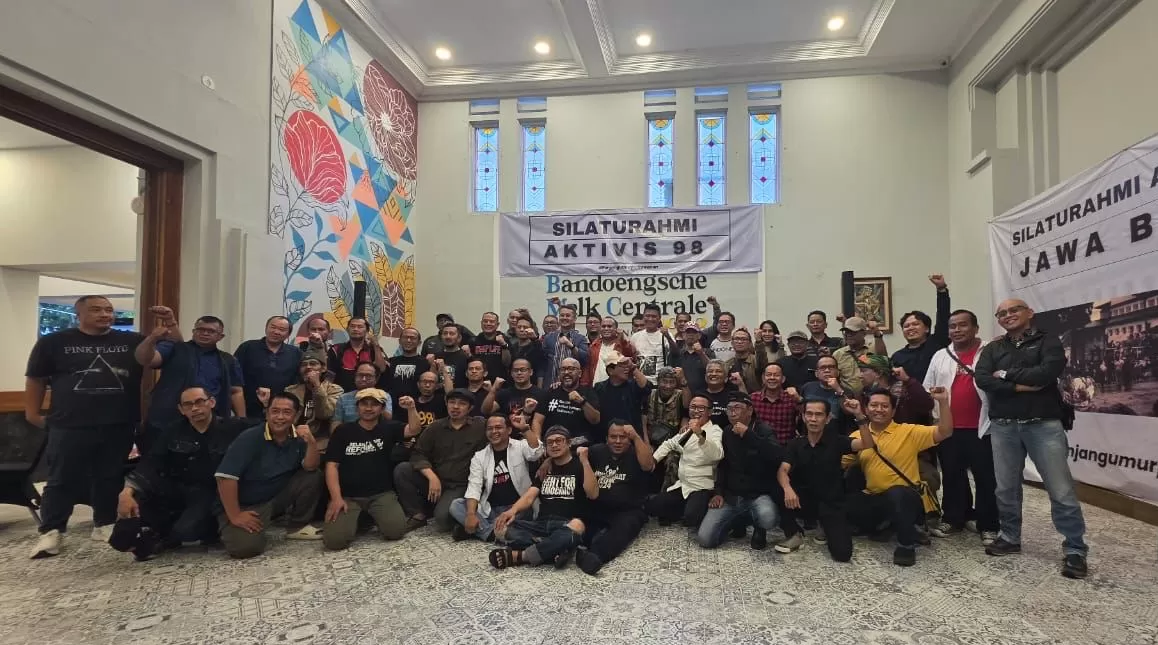 forum Silaturahmi Akbar Aktivis 98, menyatakan keprihatinan mendalam terhadap kondisi demokrasi, hukum, dan ekonomi Indonesia saat ini.