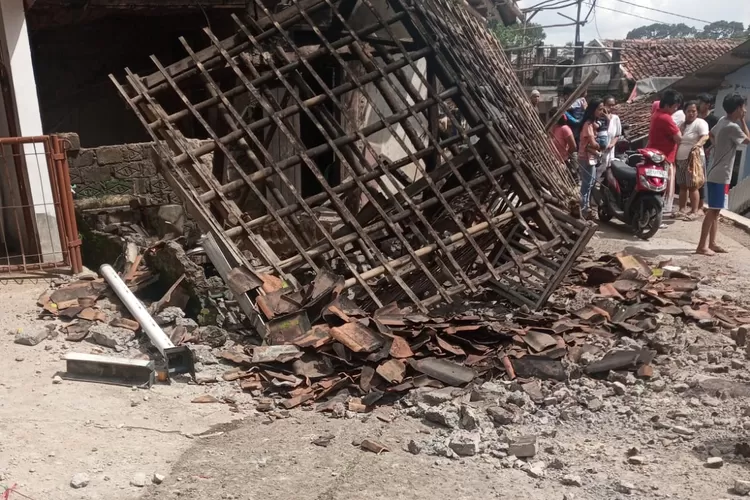 gempa dicianjur 5,6. Foto/Pribadi (Foto/Pribadi)