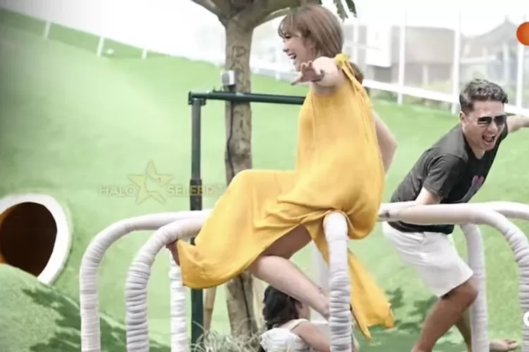 Gisel Gading liburan bareng, apakah mereka akan rujuk kembali? (Tangkapan layar YouTube SCTV)