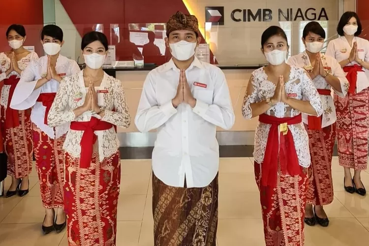 Suasana perayaan Hari Pelanggan Nasional (Harpelnas) 2021 di salah satu Kantor Cabang PT Bank CIMB Niaga Tbk (CIMB Niaga), Jumat (3/9/2021). (CIMB Niaga)
