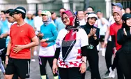 Berlari Sambil Berbagi, Cara Komunitas Telkom Runners Kampanye Peduli Mangrove