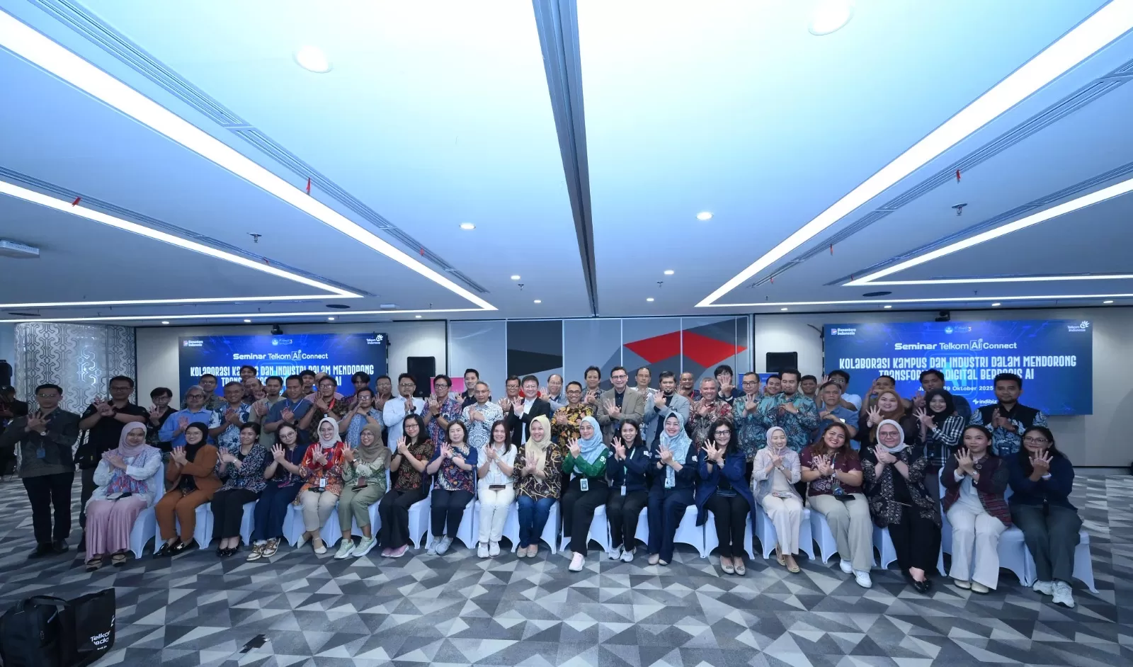 Seminar Telkom AI Connect by Telkom Regional II &ldquo;Kolaborasi Kampus dan Industri dalam Mendorong Transformasi Digital Berbasis Artificial Intelligence (AI)&rdquo; di Jakarta pada Rabu, (29/10).