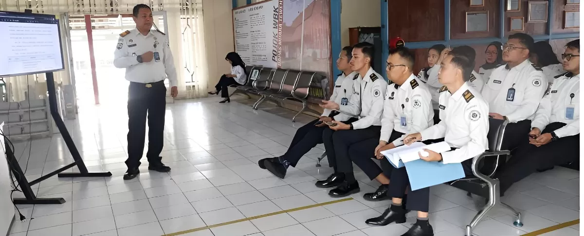 Kepala Bapas Muara Teweh dan Jajaran Saat Diskusi tentang Pedoman Pidana Kerja Sosial