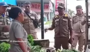 Viral Penertiban Lapak di Halaman Rumah, Netizen Soroti Tindakan Satpol PP: Gak Dapet Uang Rokok ya...